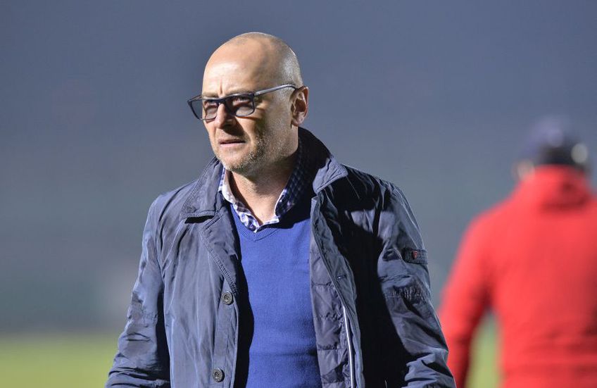 Leo Grozavu (53 de ani) încă nu a declanșat sărbătoarea, după victoria obținută de Sepsi pe terenul lui FC Botoșani, scor 2-1.