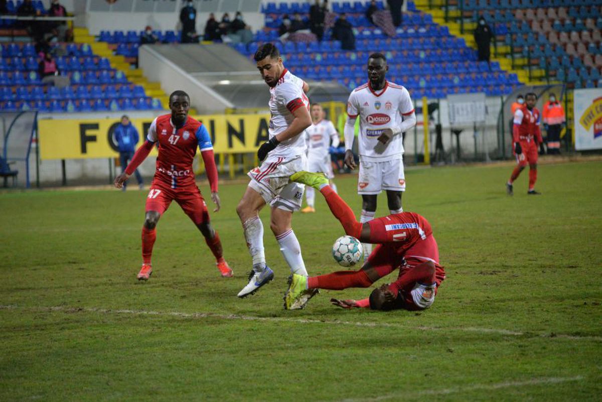 Marius Croitoru a răbufnit după Botoșani - Sepsi! 2 fotbaliști în vizor: „Crede că echipa trăiește datorită lui. Unul e deștept și altul fraier?”