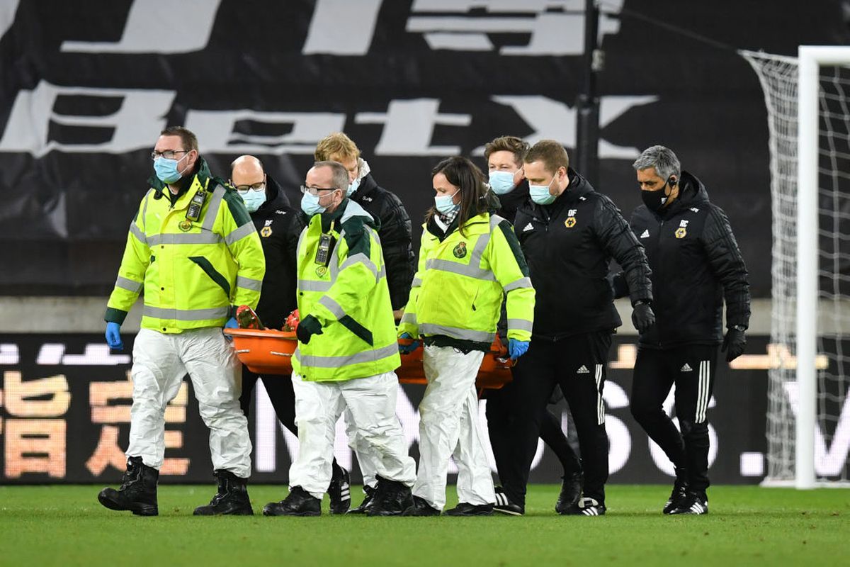 FOTO Momente teribile în Wolves - Liverpool » Rui Patricio a rămas inert pe gazon, după o ciocnire cu un coleg! Atenție, imagini cu puternic impact emoțional