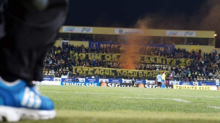 Suporterii lui FC Brașov, care au înființat SR-ul, în 2017 Suporterii lui FC Brașov, care au înființat SR-ul, în 2017