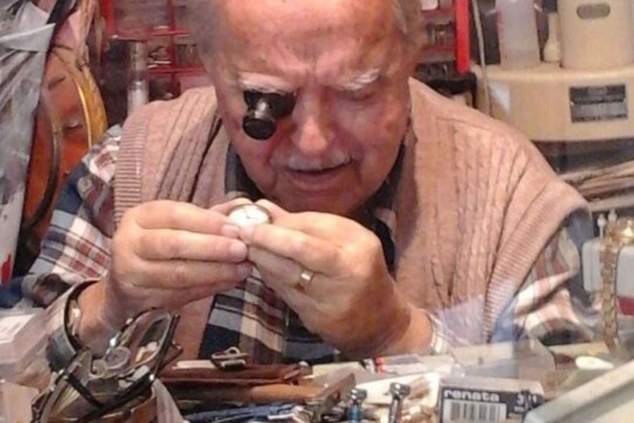 Henry Herșcovici în 2014, atunci când a fost vizitat de Gazetă Decesul unui martor » Henry Herșcovici, portdrapelul de origine română al Israelului la JO 1972 și supraviețuitor al atentatului de la Munchen, s-a stins din viață la 95 de ani