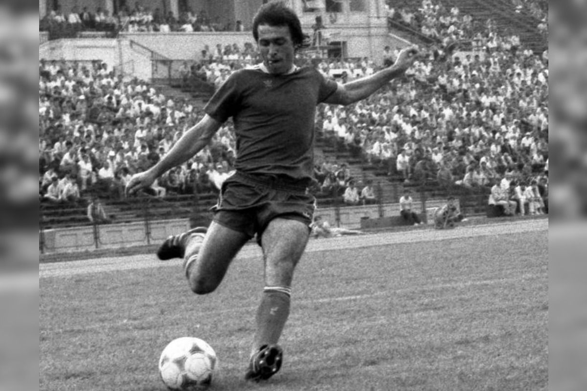 39 de ani de la calificarea Craiovei în semifinalele Cupei UEFA » Secretele eroului Negrilă: câți bani i-a adus golul decisiv, de ce n-a rămas în RFG alături de Marcel Răducanu, din ce motiv l-a luat de păr pe Halagian și ce pensie „nesimțită” are acum