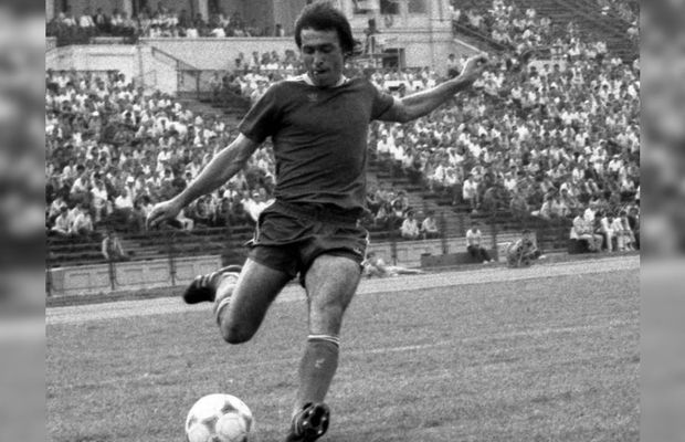 39 de ani de la calificarea Craiovei în semifinalele Cupei UEFA » Secretele eroului Negrilă: câți bani i-a adus golul decisiv, de ce n-a rămas în RFG alături de Marcel Răducanu, din ce motiv l-a luat de păr pe Halagian și ce pensie „nesimțită” are acum