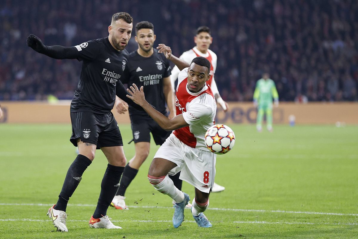 Ajax - Benfica, retur „optimi” Liga Campionilor