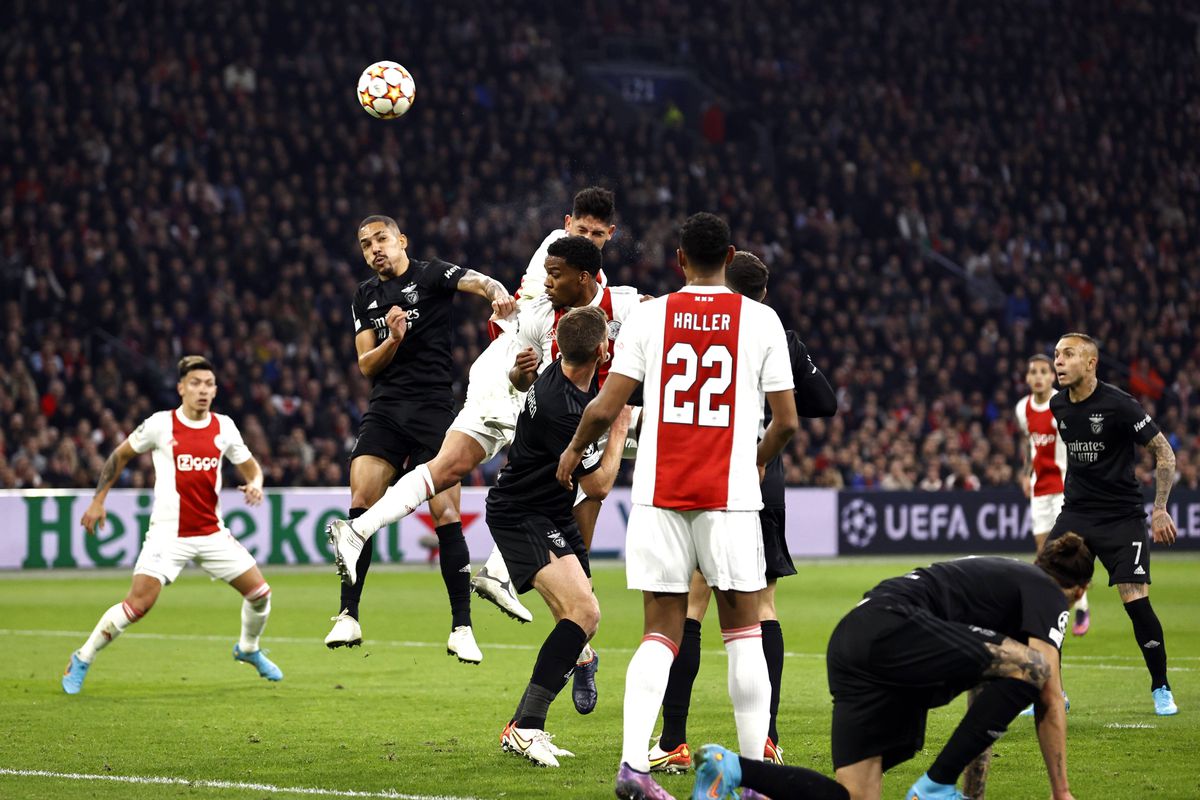 Ajax - Benfica, retur „optimi” Liga Campionilor