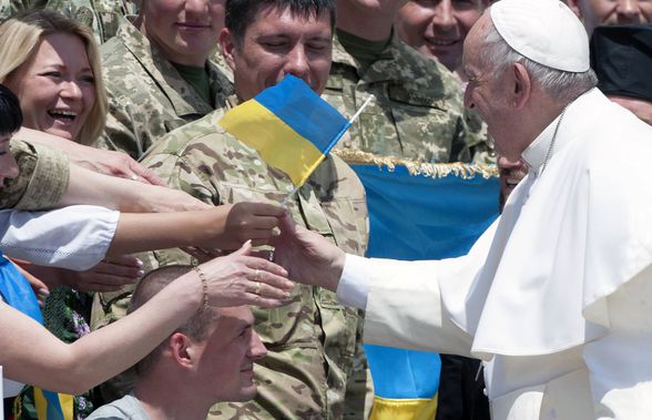 În plin război, Vitali Klitschko îl invită pe Papa Francisc la Kiev: „E esențial pentru salvarea vieților și atingerea păcii”