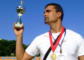 Aurelian Temișan a numit cel mai bun fotbalist din naționala artiștilor: „Cel mai fin, cel mai tehnic!”