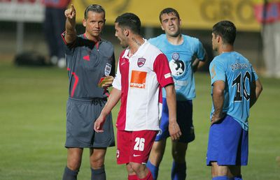 Arbitrul acuzat de dinamoviști că le-a furat titlul din 2009 e revoltat de corupția de la Barcelona: „M-a indignat și enervat!”