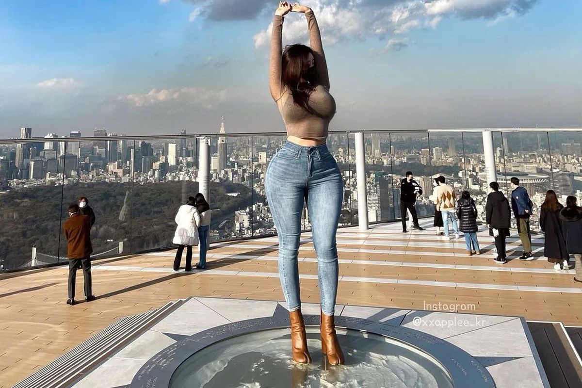 „Kim Kardashian a Asiei” a fost curtată de un fotbalist celebru: „Mi-a trimis un mesaj privat”