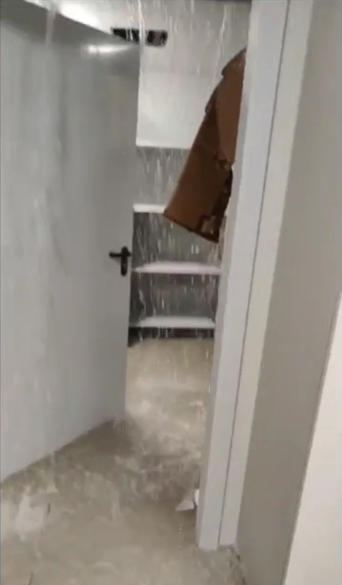 Inundațiile au afectat și Viola Park, cantonamentul Fiorentinei suferind pagube importante