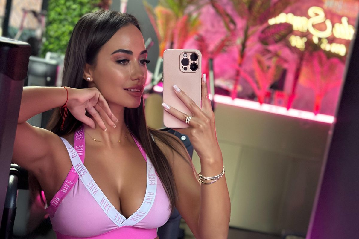 Revoluție totală în fitness » Primele aparate cu AI au sosit în România. Larisa le-a testat și dă verdictul: „Schimbă tot ce știam!”