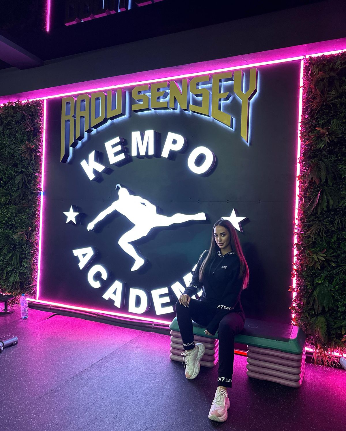 Dimineața la bancă, seară în sală » Secretele Larisei, antrenoare de fitness: „Când am poftă de dulce, asta încerc să mănânc”