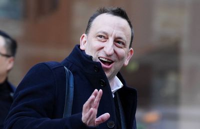 Lovitură reușită de un proprietar de club din Premier League » A câștigat incredibil, pornind cu cotă 100-1!