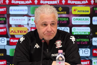 Marius Șumudică s-a ridicat și a plecat din conferință » Întrebarea care l-a deranjat