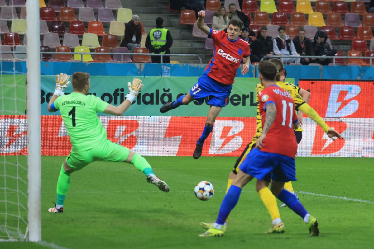 „Mitraliera” Bratu i-a pus piedică FCSB-ului: „Am întâlnit campioana, da? Nici dacă mai jucam două zile nu ne dădea gol!”