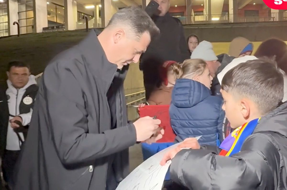 Cadre inedite în parcare, după FCSB - Metaloglobus » Gestul făcut de Mirel Rădoi