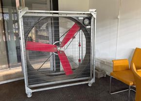 Soluție de avarie incredibilă la Arena Națională » Au adus ventilatorul în studio, la primul meci al lui Rădoi