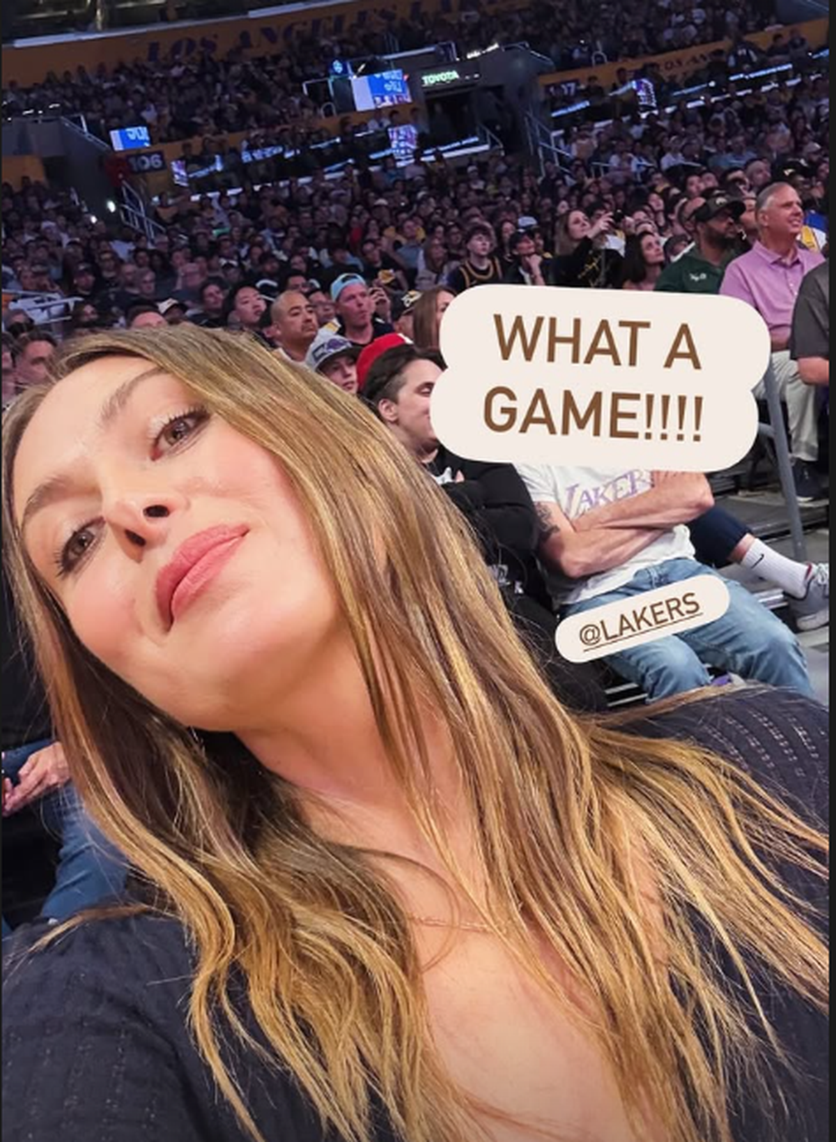 Sharapova l-a așteptat pe superstar pe culoarul de la vestiare » Momentul, surprins în fotografii