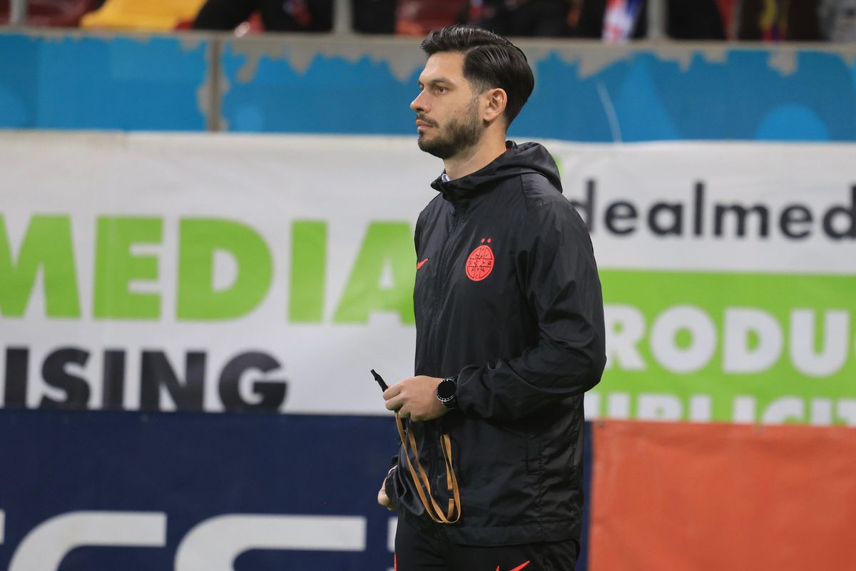 Ilie Dumitrescu a „scanat” sistemul lui Rădoi la FCSB: „Un jucător cu o tehnică superioară pentru poziția lui”