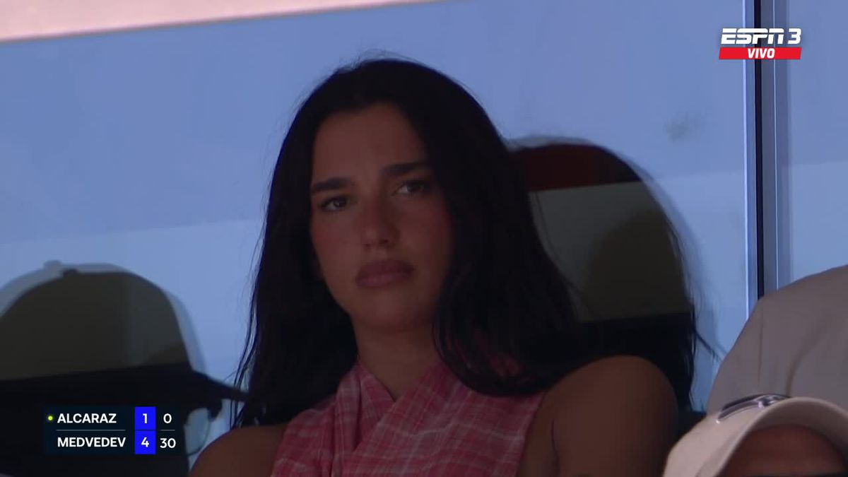 Dua Lipa a suferit pentru Carlos Alcaraz, apoi a ajuns în compania rivalului