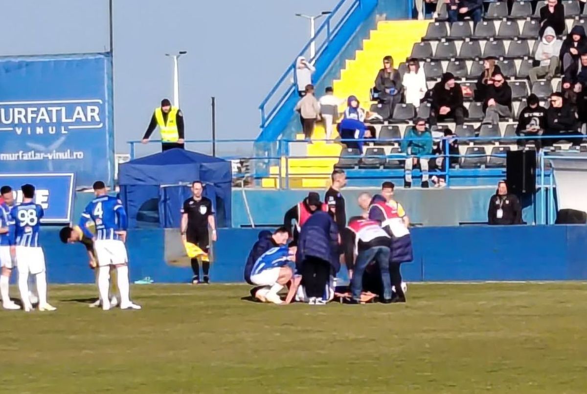 Fractură de tibie! Accidentare gravă în Farul - Petrolul