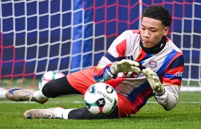 Val teribil de accidentări la Bayern! » Portarul de 16 ani poate debuta în Liga Campionilor