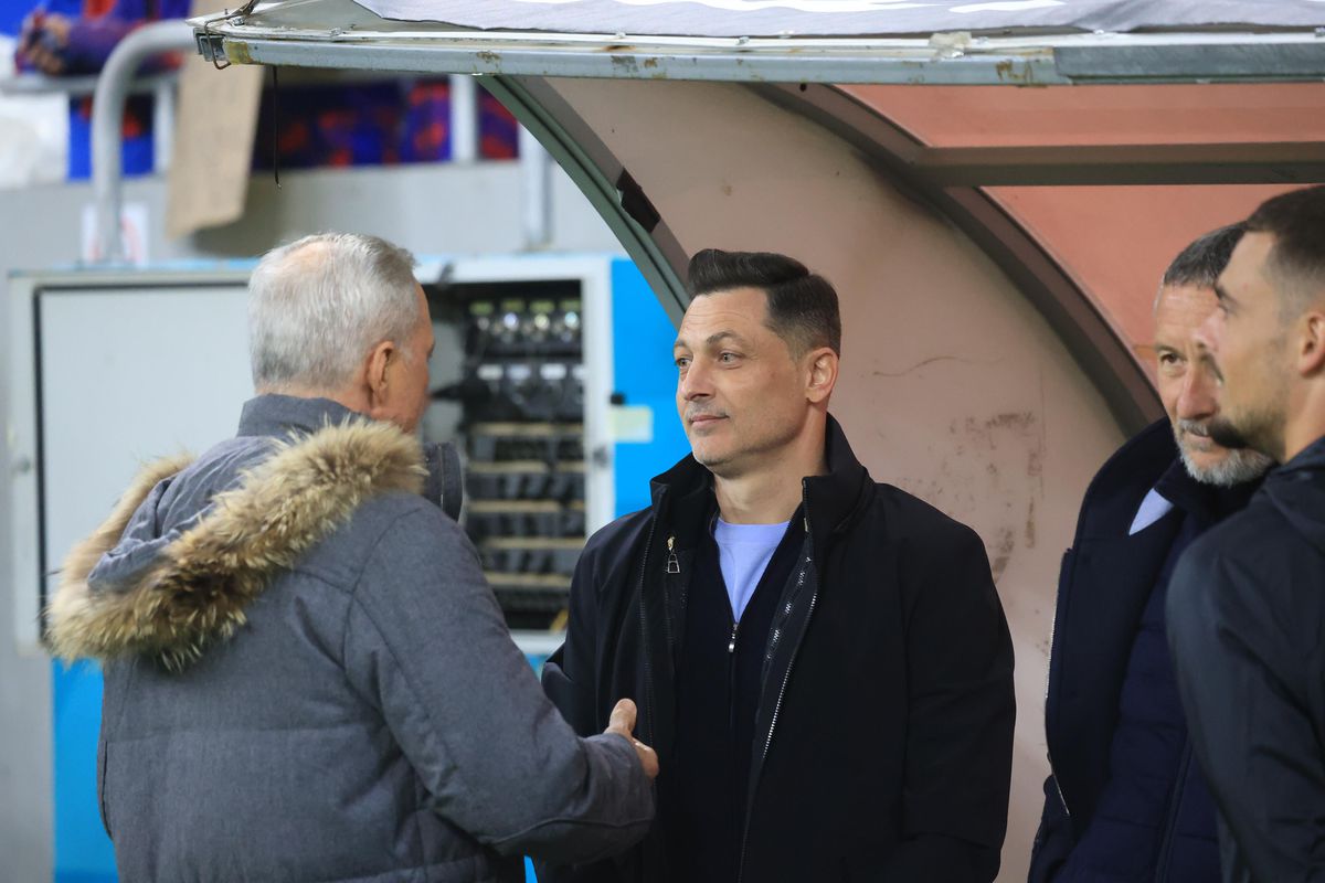 Înainte de FCSB - Metaloglobus, prima rundă din play-out