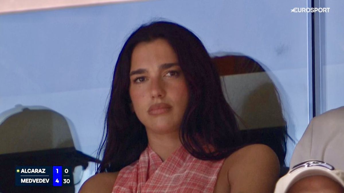 Dua Lipa a suferit pentru Carlos Alcaraz, apoi a ajuns în compania rivalului