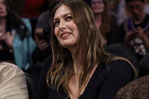 De ce nu mai joacă Maria Sharapova tenis