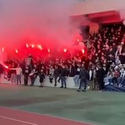 Fanii lui U Cluj, la antrenamentul echipei înainte de derby-ul cu CFR Cluj// foto: Facebook @U Cluj Fans
