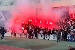 Torțe și fumigene la antrenament, înaintea derby-ului din Superliga