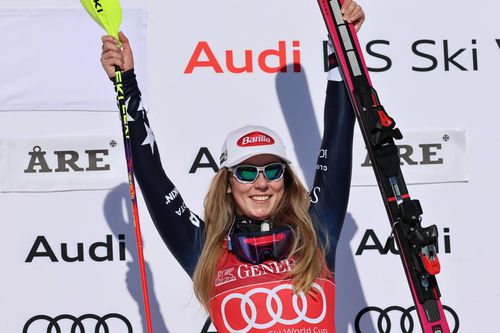 Mikaela Shiffrin pe prima treapta a podiumului la Are FOTO Imago Images