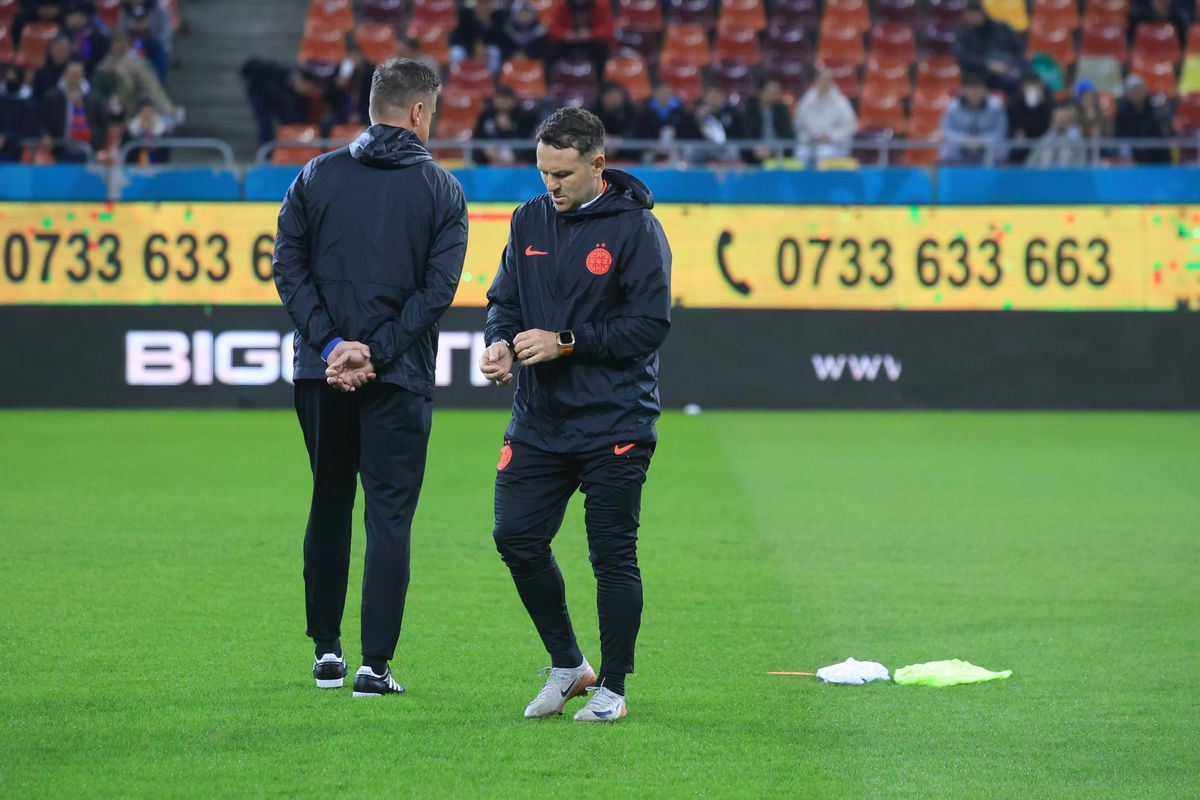 Înainte de FCSB - Metaloglobus, prima rundă din play-out