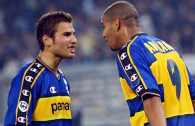 EXCLUSIV VIDEO Poveste fabuloasă din vestiarul Parmei lui Mutu și Adriano: „A venit obosit... Mister a intrat și l-a găsit întins pe masă”