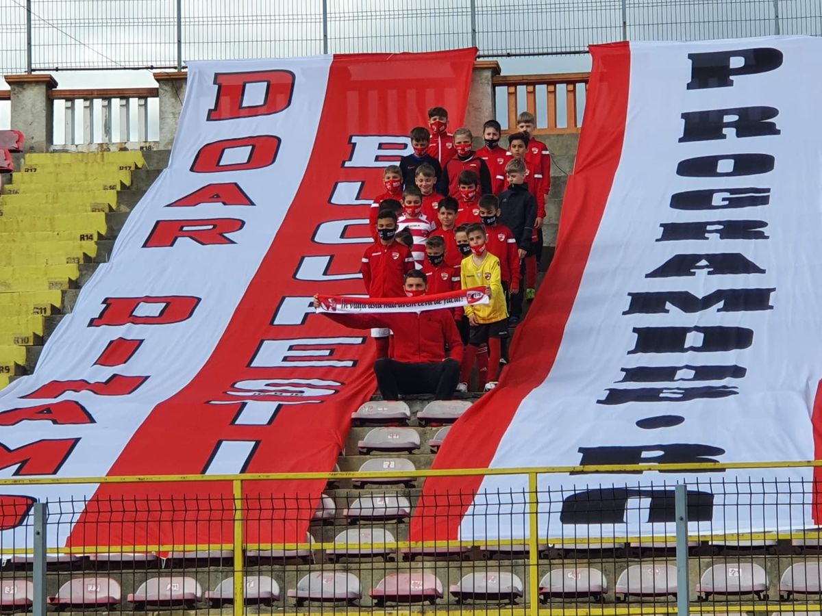 E antrenor la Dinamo, dar nu are milă de jucători: „Lipsiți de valoare, fără determinare. Sunt revoltat!”