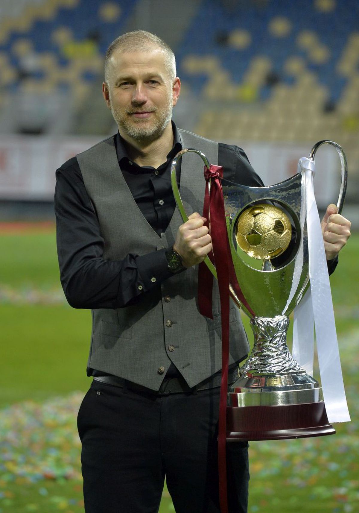 Jucătorii de la FCSB, deranjați de deciziile lui Becali și Petrea?! » Teorie surprinzătoare după Supercupă: „Nu le-a picat bine! E o frustrare”