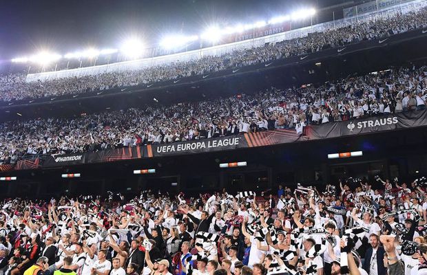 „Kaputt pe Kamp Nou” » 26.000 de fani germani au cumpărat abonamentele de la socios catalani absenți + S-a cerut demisia lui Laporta!