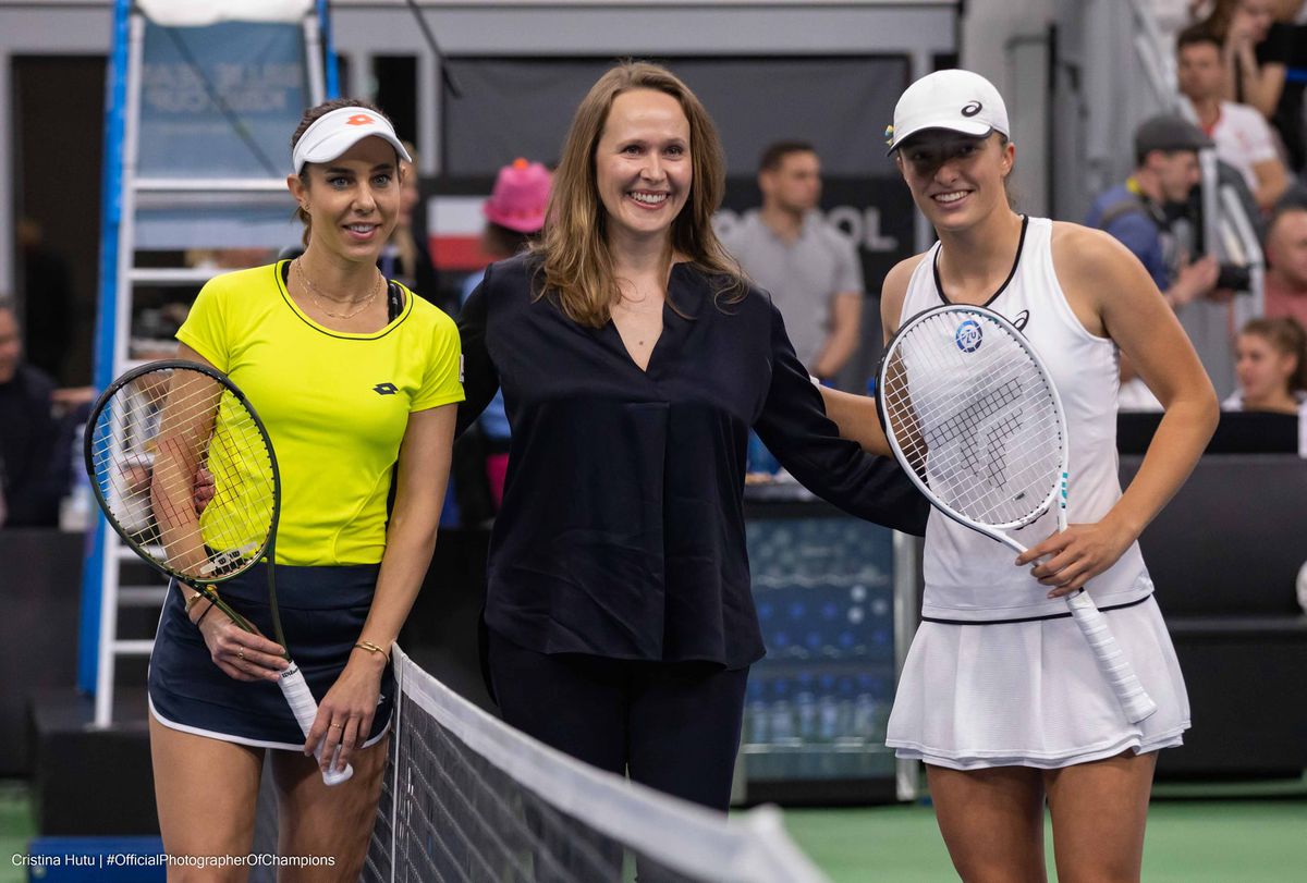 Polonia - România 2-0, după prima zi în Billie Jean King Cup: Begu, învinsă de Linette. Buzărnescu, nicio șansă în fața lui Swiatek