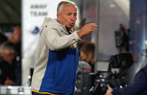 Dan Petrescu a exclus doi jucători din lotul CFR-ului! Cine le-a luat locul