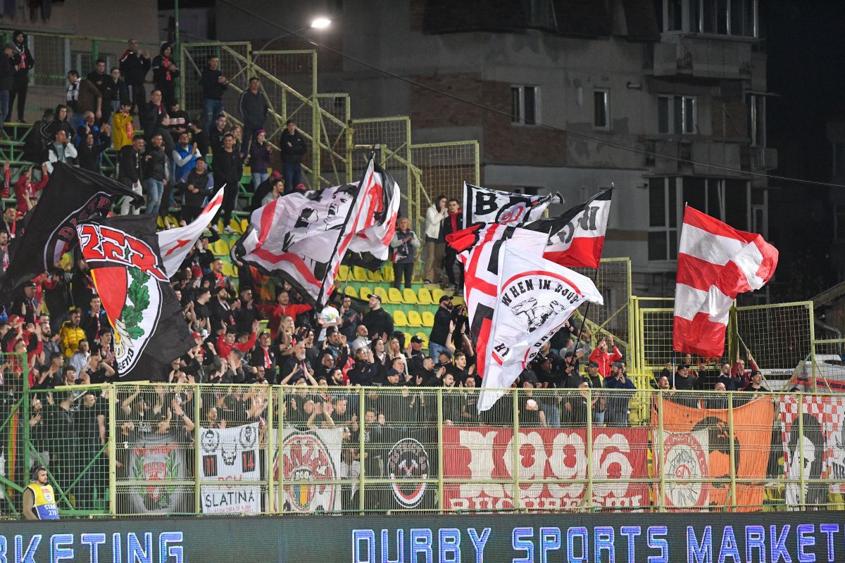 Doi dinamoviști, făcuți praf după meciul cu Mioveni: „Și-a tras maleta, parcă erau -10° C” / „Așa fundaș n-am mai văzut în Liga 1”