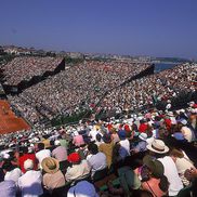 Arena din Santander, unde s-a jucat semifinala Cupei Davis în 2002
