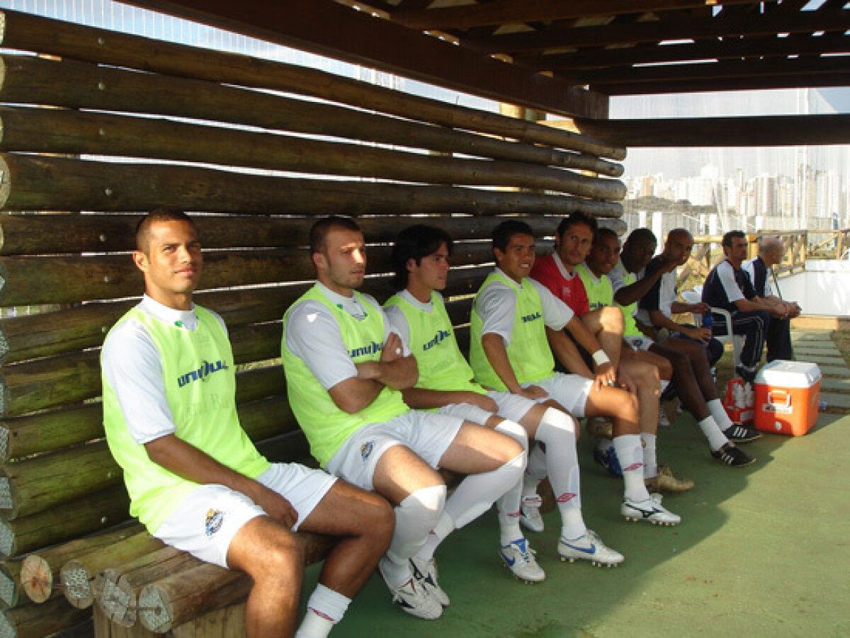 Arena sportivă intrată în istorie! Imagini uimitoare de la malul mării