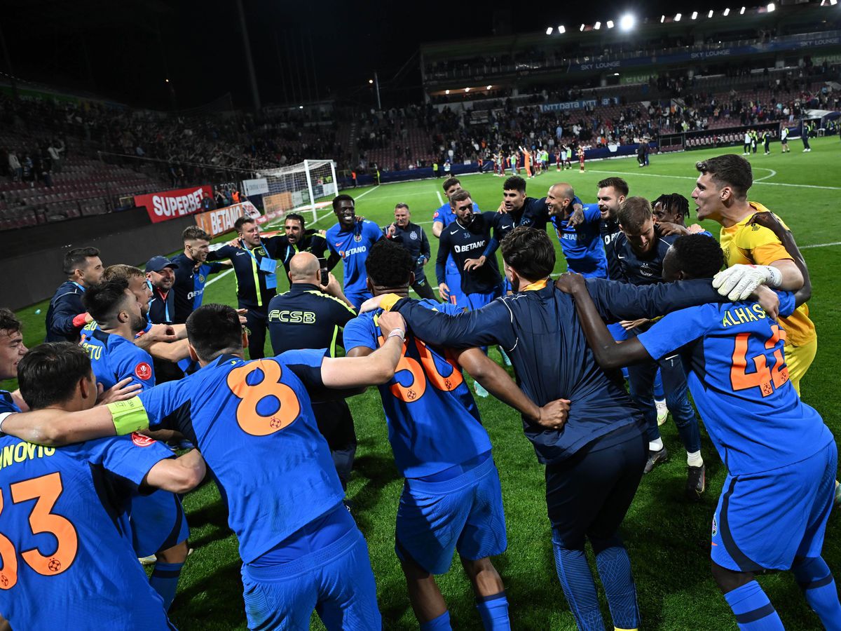 FCSB, la un pas de o realizare unică » Egalează și recordul lui Ienei, Iordănescu și Reghecampf?