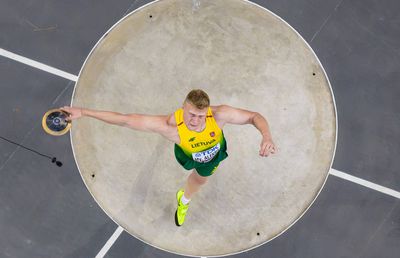 A căzut cel mai vechi record al lumii! L-a spulberat discobolul lituanian Mykolas Alekna