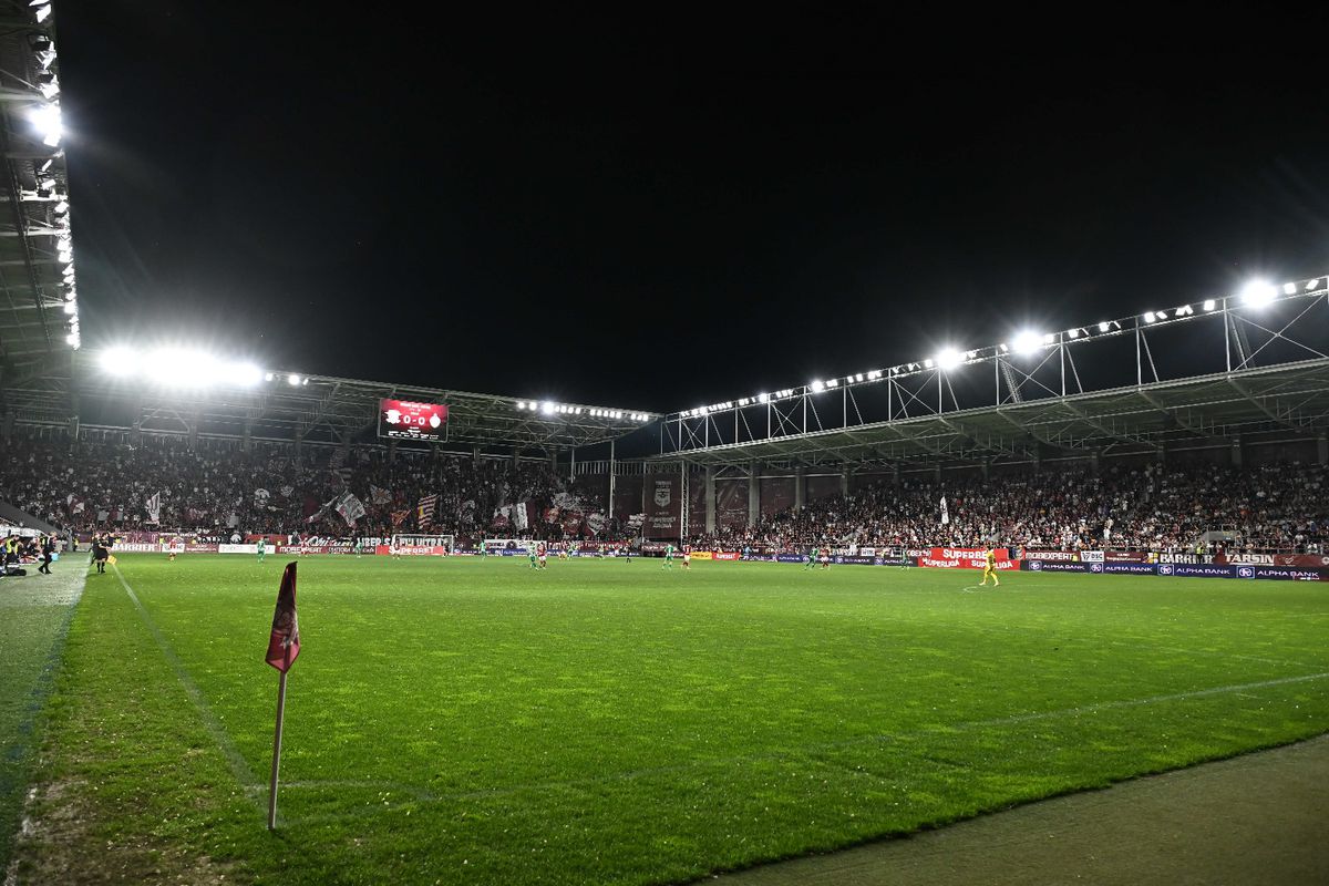 Reacție dură la adresa jucătorilor lui Rapid, după eșecul cu Sepsi: „Lumea zice de antrenor, dar ei sunt de titlu?”