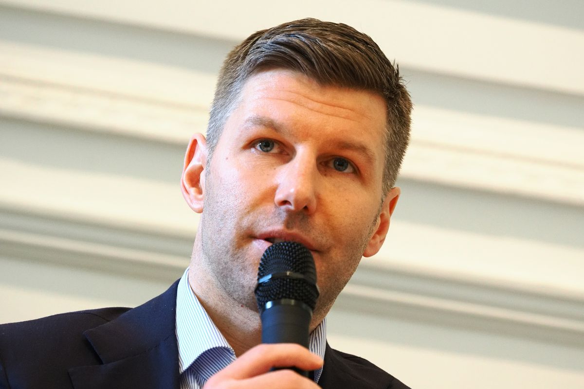 Fostul internațional neamț, conferință alături de ambasadorul Germaniei de la București: „Sunt optimist că România va trece mai departe de grupe la EURO”