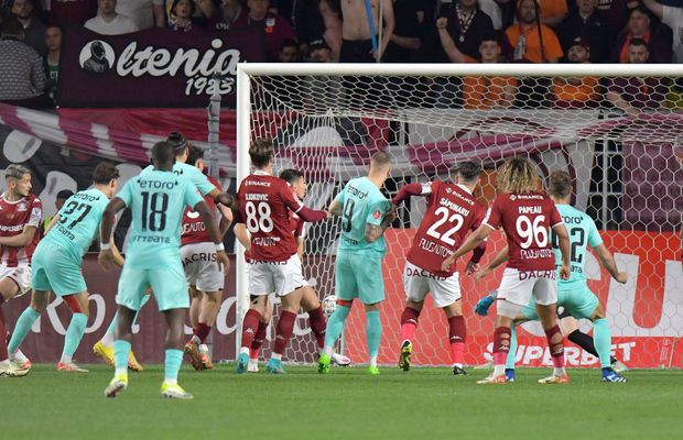 Eșecul cu CFR Cluj le-a fost fatal! Trei jucători de la Rapid, excluși din lot de Bergodi pentru meciul cu Sepsi