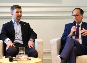 Fostul internațional neamț, conferință alături de ambasadorul Germaniei de la București: „Sunt optimist că România va trece mai departe de grupe la EURO”
