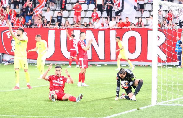 Moștenitorul tricoului purtat de Dumitrache, Niculescu și Cămătaru are o statistică ȘOCANTĂ