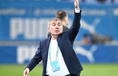 Hagi, mesaj categoric: „Sunt netransferabil, Farul Forever!”